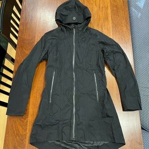 Lululemon Right as Rain Jacket 8